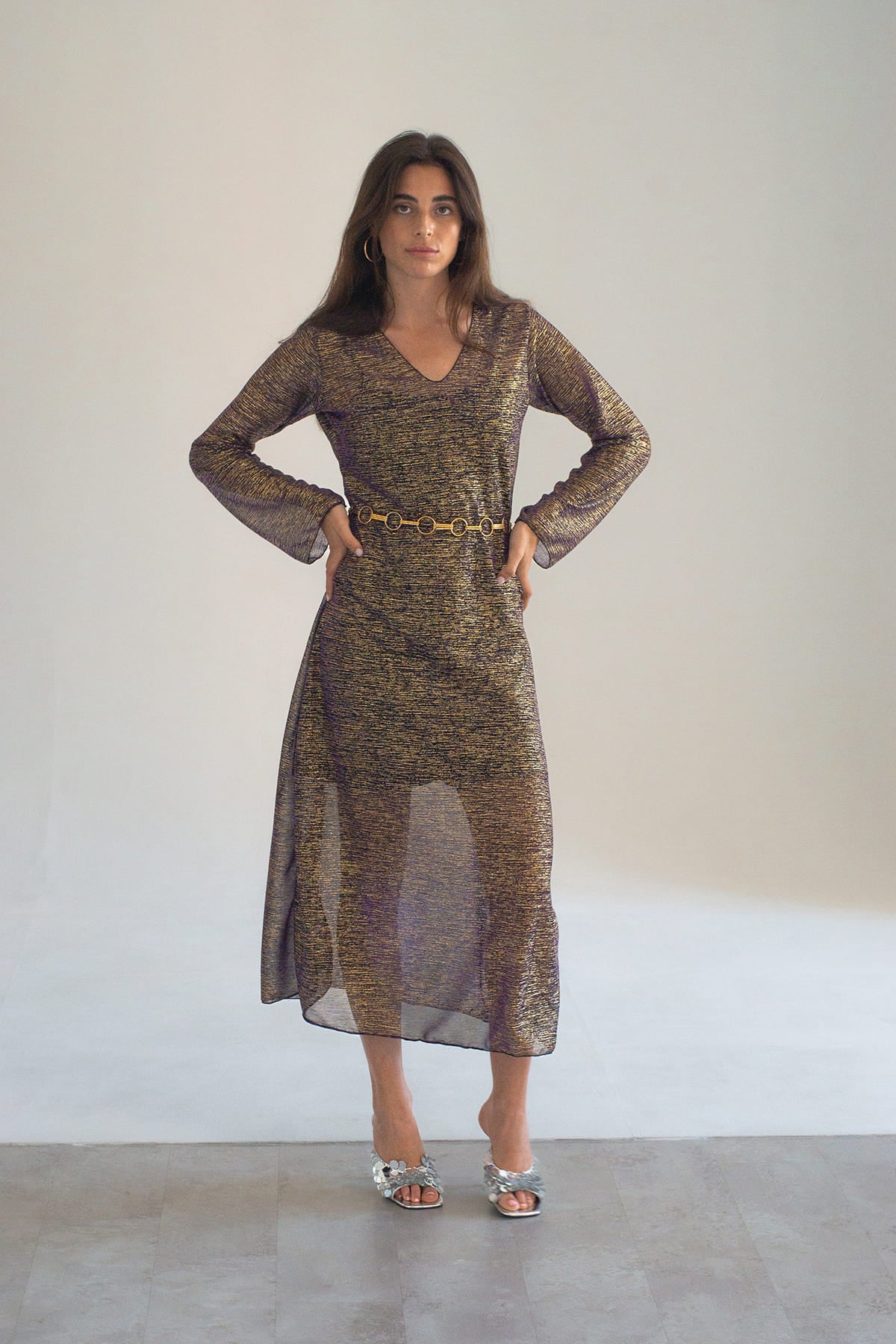 túnica con estampado dorado